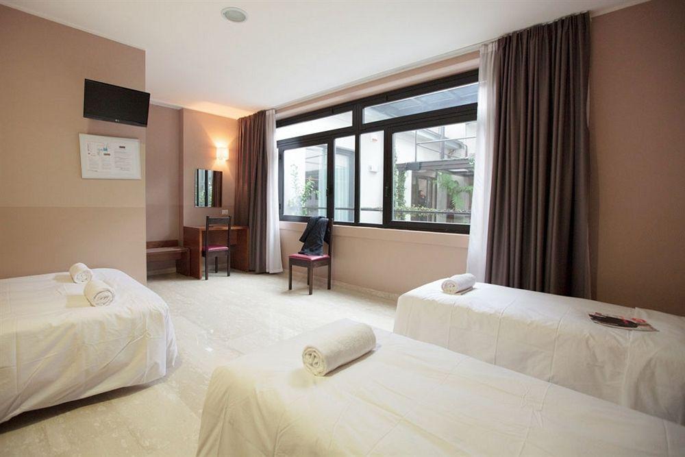 Oasi Village Hotel Μιλάνο Εξωτερικό φωτογραφία